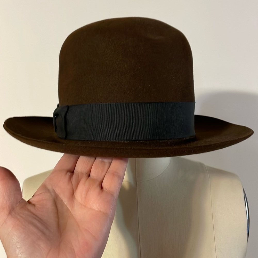 Bergdorf Goodman NY felt fadora